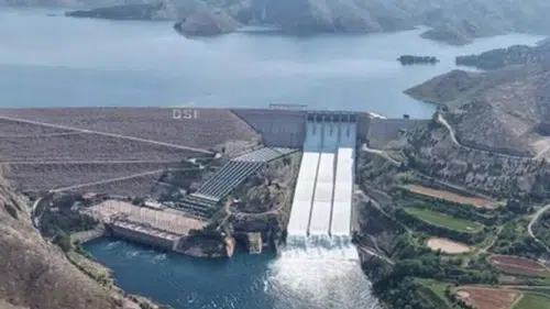 Bakan Yumaklı, Altıyaka Barajı'nda çalışmaların başladığını bildirdi