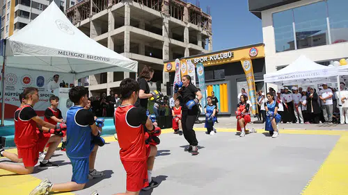 72'nci ERVA Spor Kulübü açıldı, 17 bin lisanslı sporcuya ulaşıldı