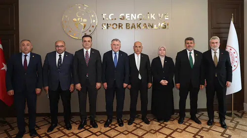 AK Parti Kahramanmaraş heyetinden Bakan Aşkın Bak’a yatırım ziyareti