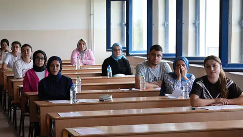 Kahramanmaraş’ta 6 bin öğrenci KPSS öncesi gerçek sınav provası