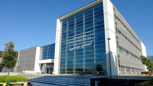 Özyeğin Üniversitesi Mavi Su Verimliliği Belgesi aldı