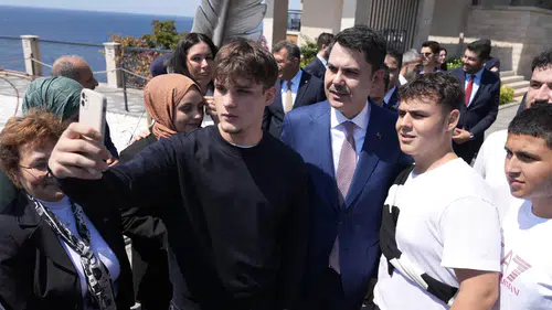 Bakan Kurum’a, hediye yerine ‘söz’ verdiler