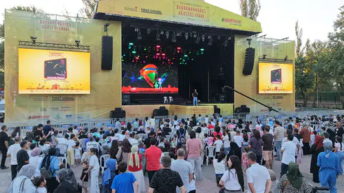 Kahramanmaraş Ağustos Fuarında miniklere unutulmaz eğlence