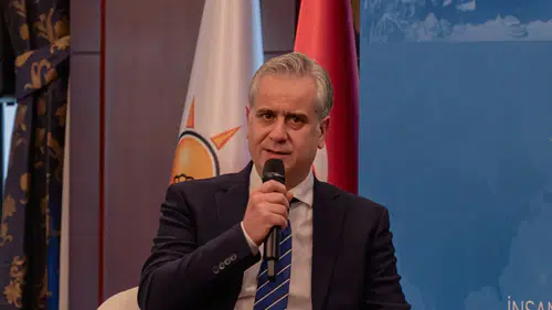 AK Partili Yalçın, İnsani Yardım ve Türkiye Modeli programında konuştu