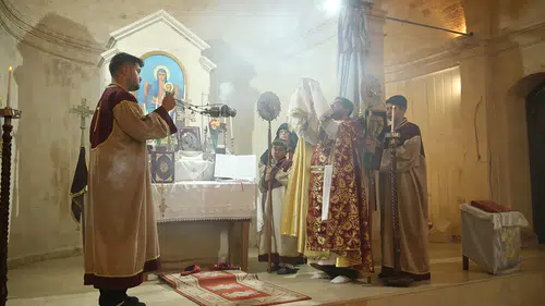 Tarihi kilisede restorasyon çalışmaları ayinle başladı