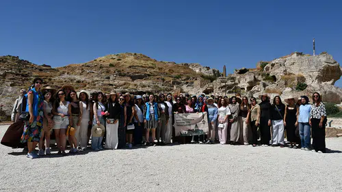 Kamp için Hasankeyf'e gelen gençler, hayranlıklarını gizleyemedi