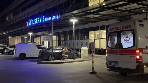 Havuz bakımı sırasında sızan gazdan etkilenen 15 kişi hastaneye kaldırıldı