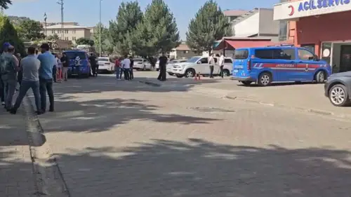 Uçuruma yuvarlanan ticari araçtaki 4 kişi hayatını kaybetti
