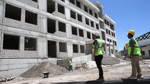 Eğitim yapılarına yeşil bina sertifikası