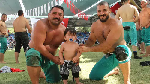 Malatya'da 73. Zengibar Karakucak Güreş ve Kültür Festivali sürüyor