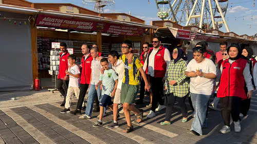 Kahramanmaraş Geleneksel Ağustos Fuarı en özel misafirlerini ağırladı