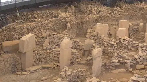 Göbeklitepe'de yeni kazılarda dörtgen planlı yapılar ortaya çıktı