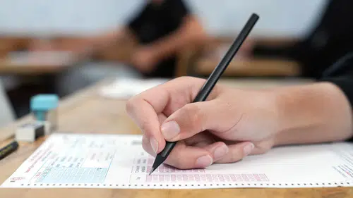 YÖK Başkanı Özvar'dan üniversiteye yerleşen öğrencilere çağrı