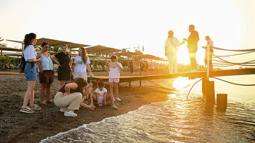 25 bine yakın caretta caretta yavrusu denizle buluşturuldu