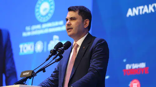 Bakan Kurum, kurası çekilecek evlerin ekimde teslim edileceğini müjdeledi