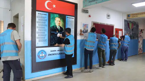 Doğu bölgesindeki yükümlüler, okulları yeni eğitim dönemine hazırladı