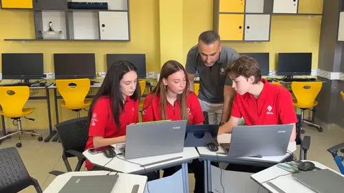 Lise öğrencileri zaman yönetimi projesiyle Türkiye'yi ABD'de temsil edecek