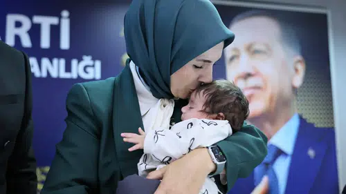 Eylül ayı doğum yardımı ödemeleri hesaplara yatırıldı