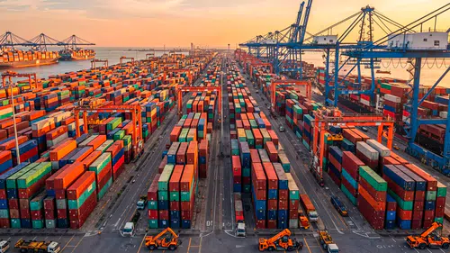 Ağustos ayında dış ticaret hacmi 52 milyar doları aştı