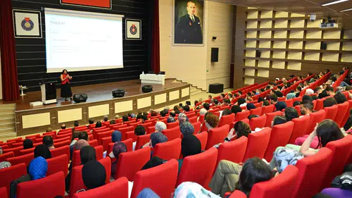 KSÜ’de öğrenci ve akademisyenlere AB projeleri anlatıldı