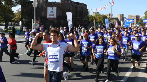 6'ncısı gerçekleştirilen Uluslararası Kayseri Yarı Maratonu koşuldu!