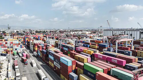Ağustos ihracatı 23,5 milyar dolara yükseldi