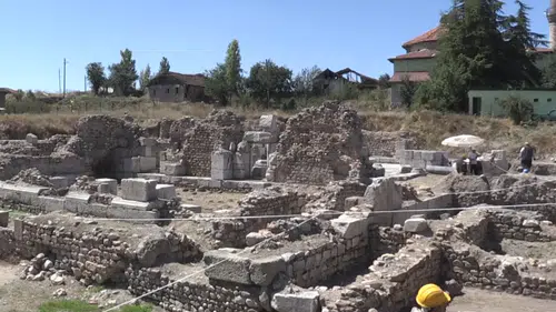 Sulusaray'ın altındaki Sebastapolis Antik Kenti gün yüzüne çıkarılıyor
