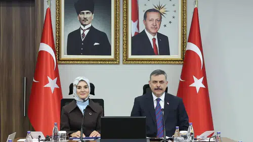 Bakan Çiftçi, “Biz vatandaşlarımızın ihtiyaçlarını görmekle mükellefiz”
