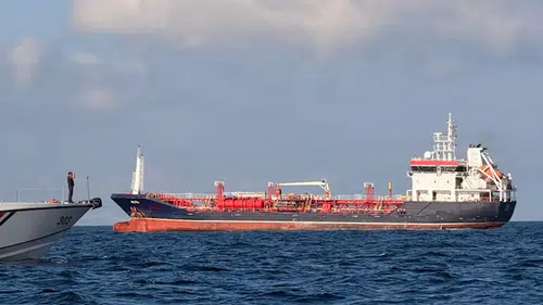 Silivri açıklarında iki gemi çarpıştı