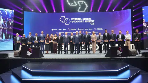 İstanbul Küresel E-İhracat Zirvesi’nde iş dünyası bir araya geldi