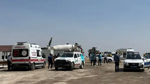 Dülük Tünel inşaatında iskele çöktü!