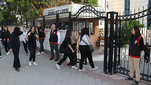Güvenli eğitim için okul çevrelerinde denetimler sürüyor
