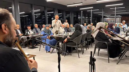 Büyükşehir, şehrin ulu çınarlarını kalede müzik ve neşeyle buluşturdu