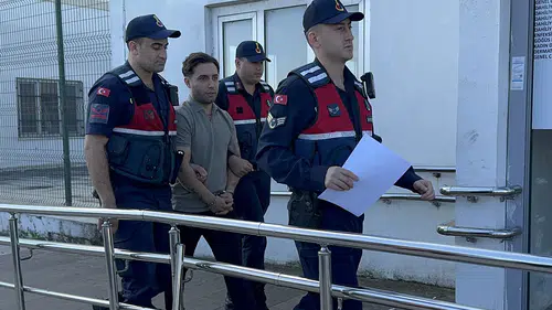 Çukurova Belediyesindeki usulsüzlüklere yönelik operasyonda 44 kişi gözaltında