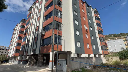 Tartıştığı eşini tabancayla öldüren kişi aynı silahla intihar etti