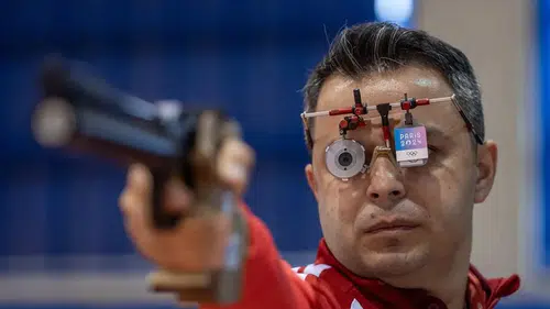 Yüzbaşı İsmail Keleş, hedefini Los Angeles olimpiyatlarına çevirdi