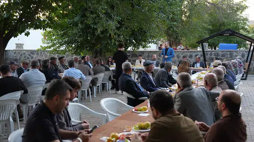 Sıfır Atık Vakfı Başkanı Ağırbaş, Gaziantep'te vatandaşlarla buluştu