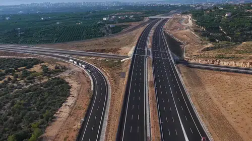Çeşmeli-Taşucu Otoyolu'nun Kızkalesi kesimi 19 Ekim'de trafiğe açılacak