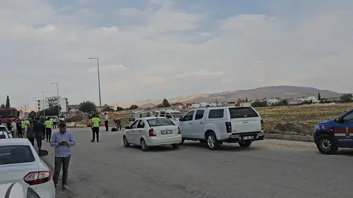 Yol çalışmasında görevli işçi aracın çarpması sonucu hayatını kaybetti