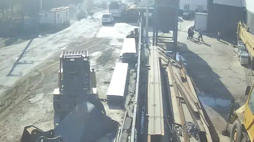 İzmir'de fabrikadaki patlamada 3'ü ağır 7 işçi yaralandı