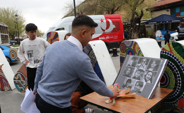 Türkiye Liseliler Birliği Gaziantep İl Başkanlığı okul saldırılarına ilişkin açıklama yaptı