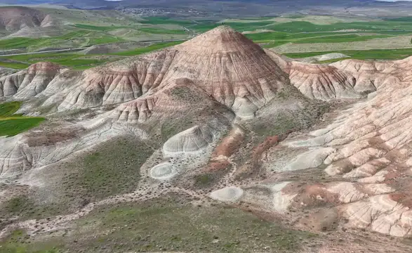 Malatya'nın doğal heykelleri ziyaretçilerini büyülüyor