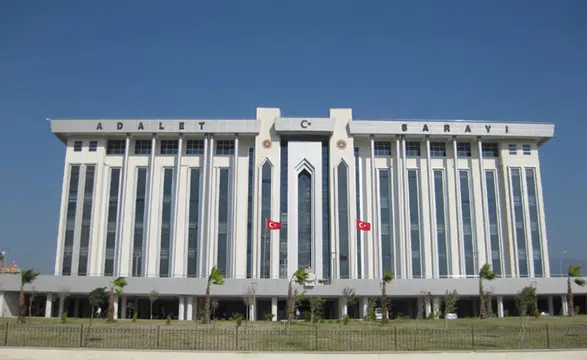 Depremde 169 kişinin öldüğü konutlarda alt yüklenici firma asli kusurlu sayıldı