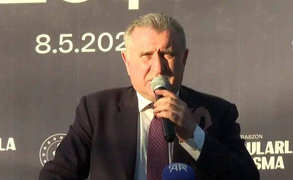 Bakan Bak, “Üniversite kulüplerine projelerinde destek veriyoruz”