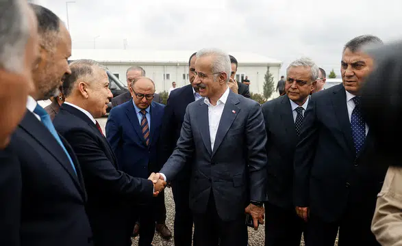 Bakan Uraloğlu, “Mersin-Adana-Osmaniye-Gaziantep Hızlı Tren Projesi devam ediyor”