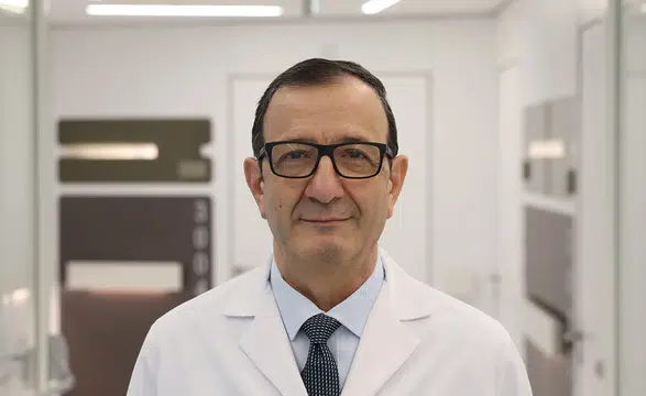 Boyun fıtığı belirtilerini nörolojik hastalıklarla karıştırmayın uyarısı