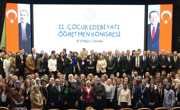 Bakan Tekin, 2. Çocuk Edebiyatı Öğretmen Kongresi’ne katıldı