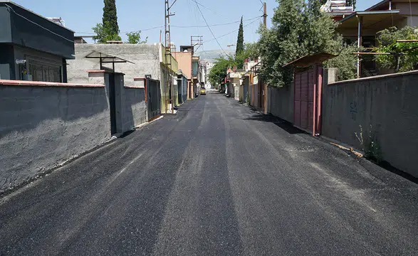 Asfalt serimi tamamlanan sokaklar ulaşıma konfor katıyor