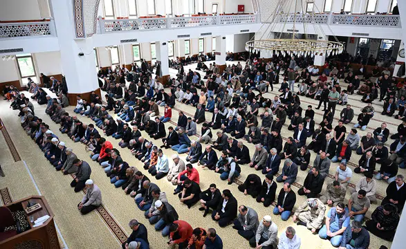 Ayser Çalık Ortaokulu’nda hayatını kaybedenler için mevlit okutuldu