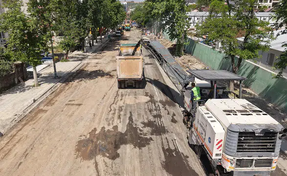 Cahit Zarifoğlu Caddesi’nde kapsamlı yenileme çalışması başlattı